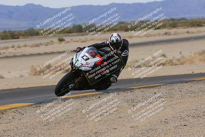 media/Dec-17-2022-SoCal Trackdays (Sat) [[224abd9271]]/Turn 9 Inside (1pm)/